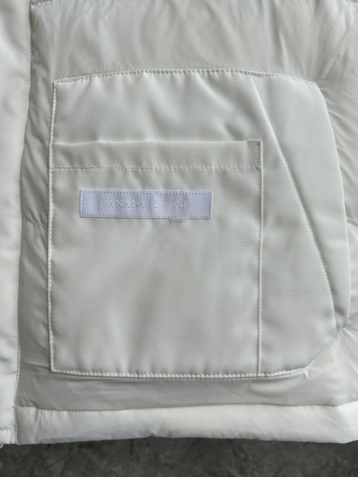 Canada Goose Paradigm Freestyle Vest-WD Men Winter Vest Size XS-XXL