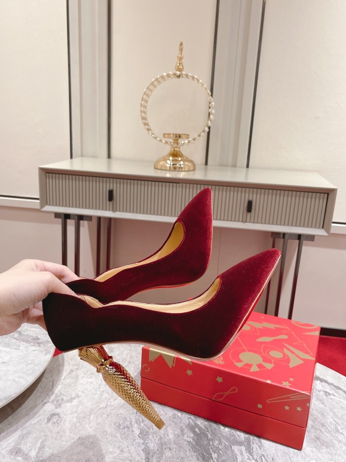 Christian Louboutin Lipchick Pumps Size 35-41 2-Color