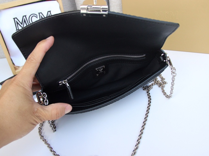 MCM Women Shoulder Bags 23.5*14*5cm