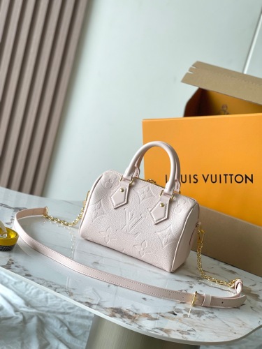 Louis Vuitton M47136 Speedy Bandoulière 20 Women Shoulder Bags Size 20.5*13.5*12cm