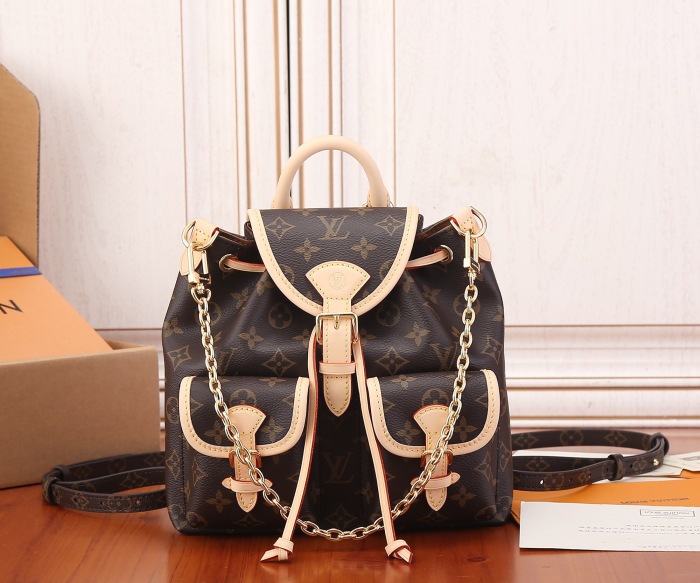 Louis Vuitton Excursion PM Backpack Bags 21*23*10cm
