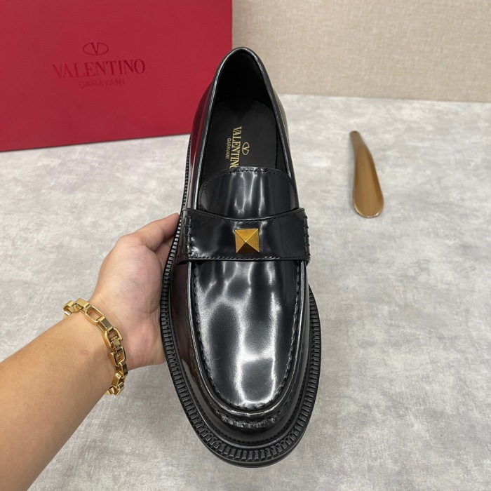 Valentino Volgo Chain Loafer Size 39-45   9-Color