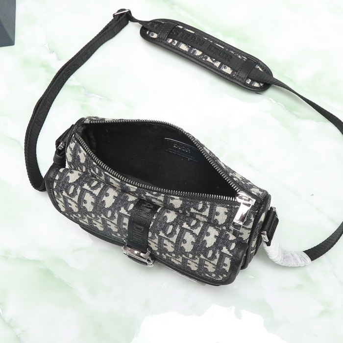 Dior Oblique Men Shoulder Bags 2-Size