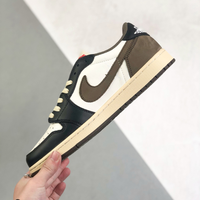Nike Air Jordan 1 x Travis Scott Low Top Sneaker Shoes Gr. 36-46