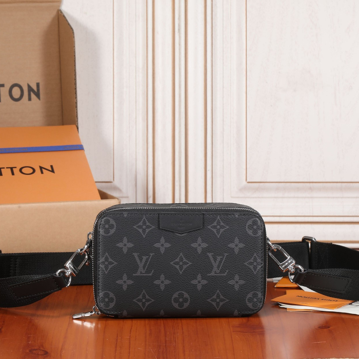 Louis Vuitton M81260 Alpha Wearable Wallet Men Bags Size 18.5*11*6.5cm