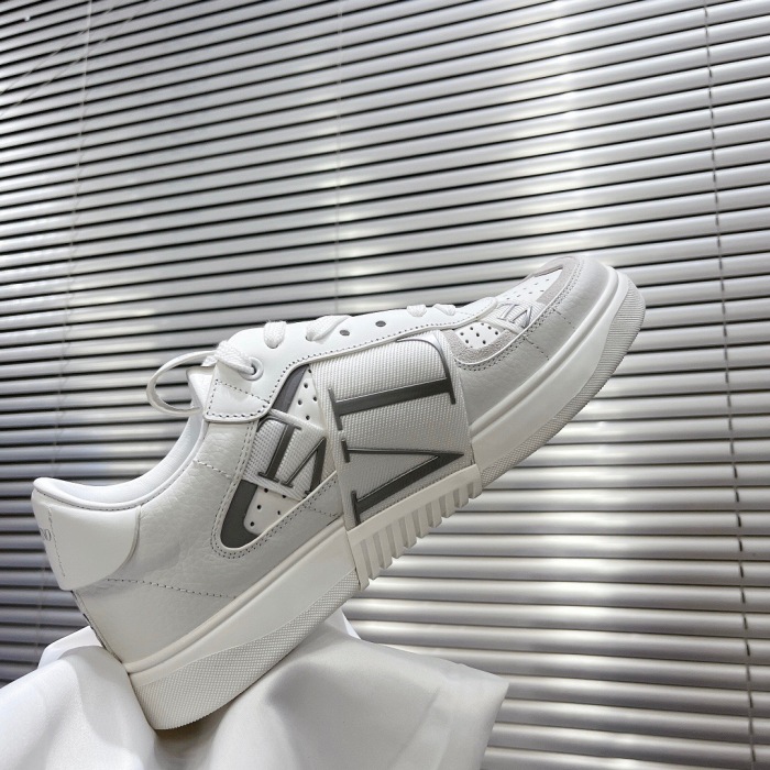 Valentino VL7N Low-Top Sneaker Size 36-45   6-Color