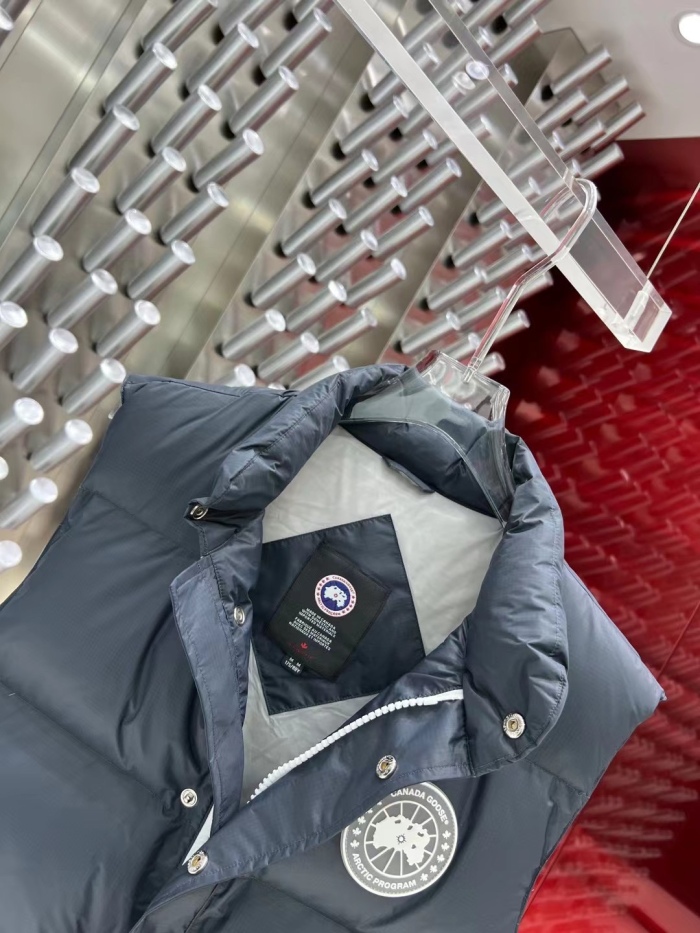 Canada Goose Winter Vest Size XS-XXL