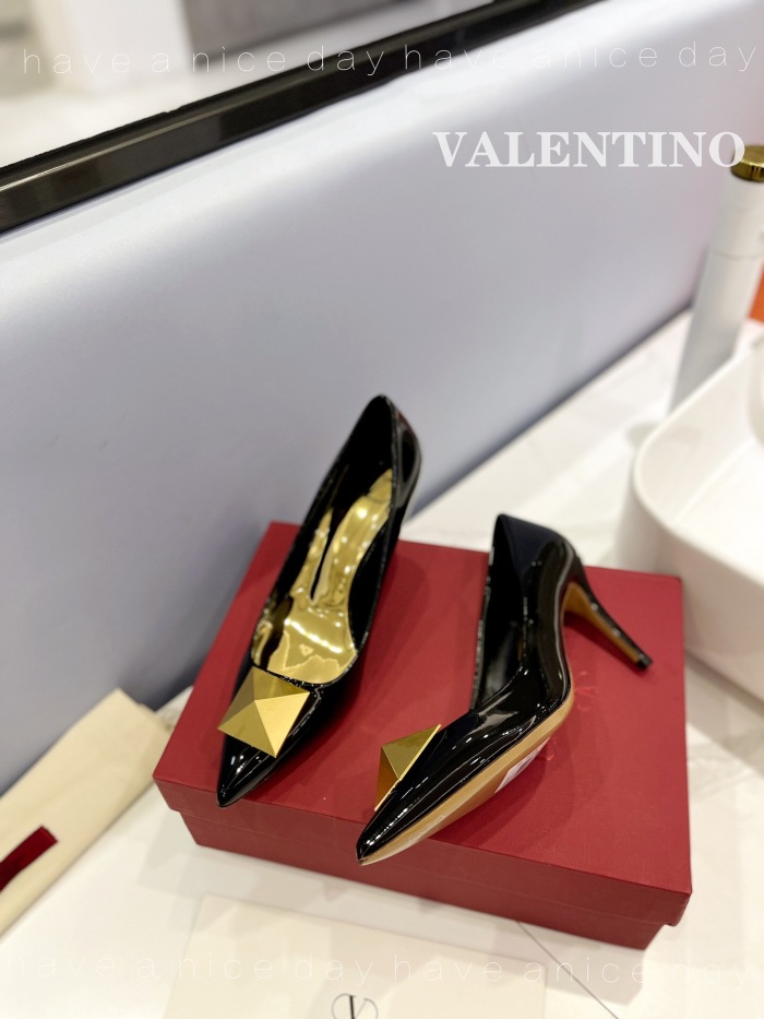 Valentino One Stud Patent Leather Pumps Size 35-41 4-Color