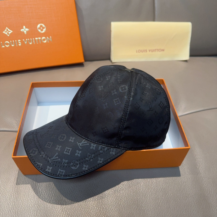 Louis Vuitton Baseball Cap 2-Color