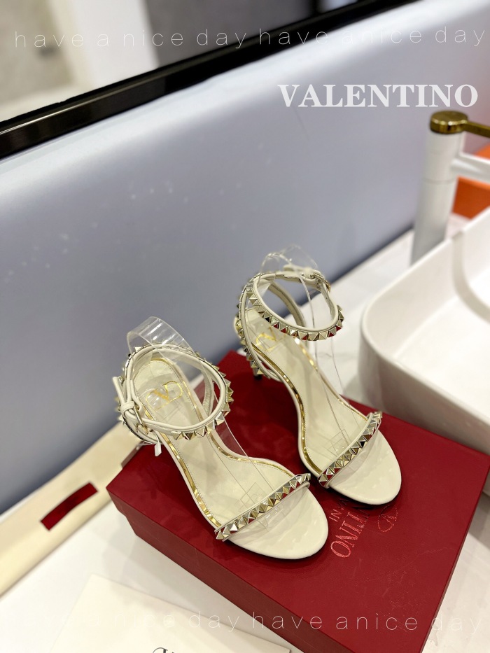 Valentino Rockstud Goatskin Pumps Size 35-41 4-Color