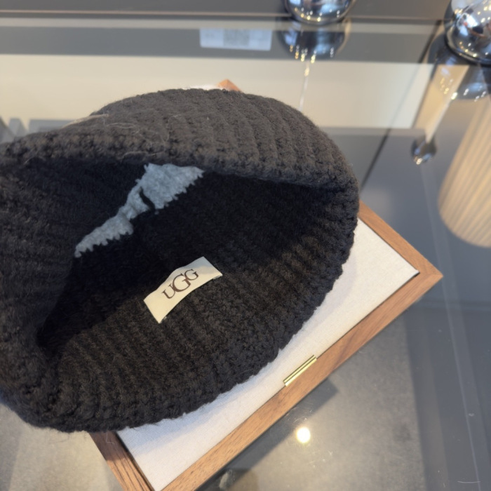 UGG Knitted Hat