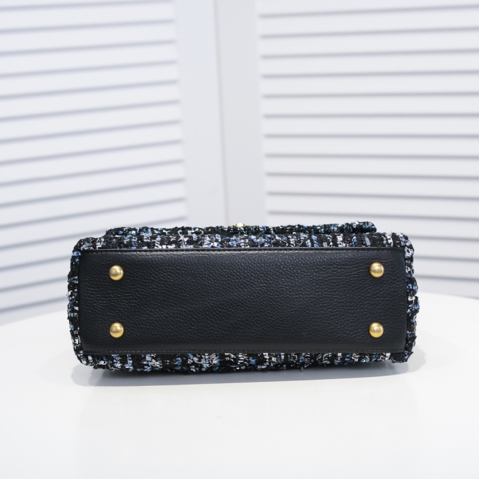 Chanel Chain Shoulder Bags Handbags Size 26*16*9cm 2-Color