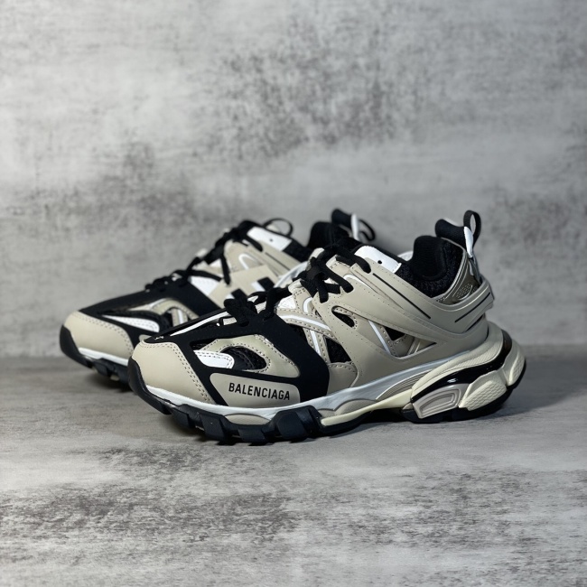 Balenciaga Track 2.0 Sneaker Size 36-46