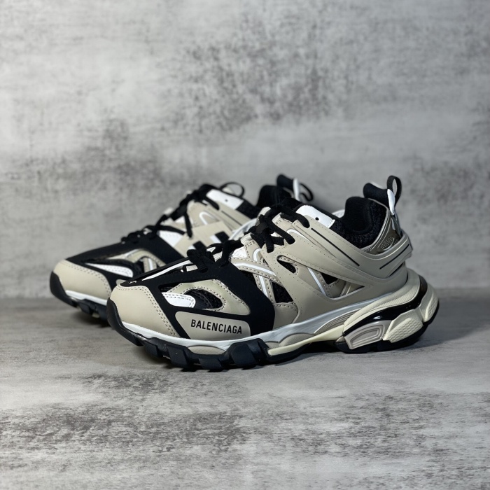 Balenciaga Track 2.0 Sneaker Size 36-46