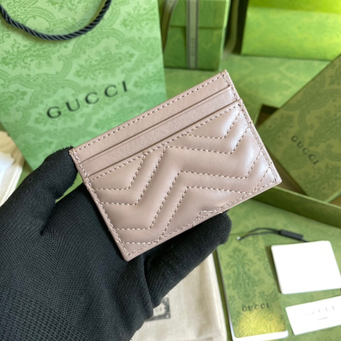 Gucci GG Marmont card case Size 10*7cm Style: 443127