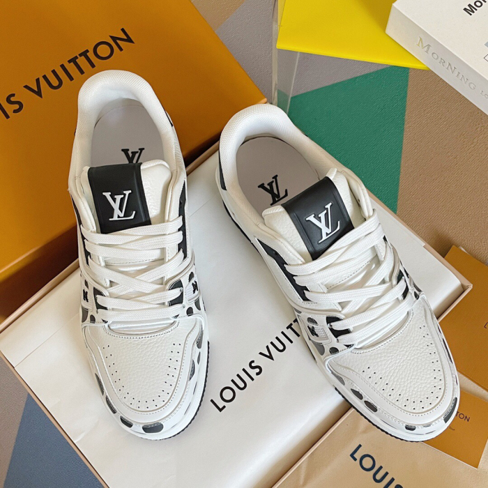 Louis Vuitton x YK LV Trainer Sneaker for Men Size 39-45   3-Color