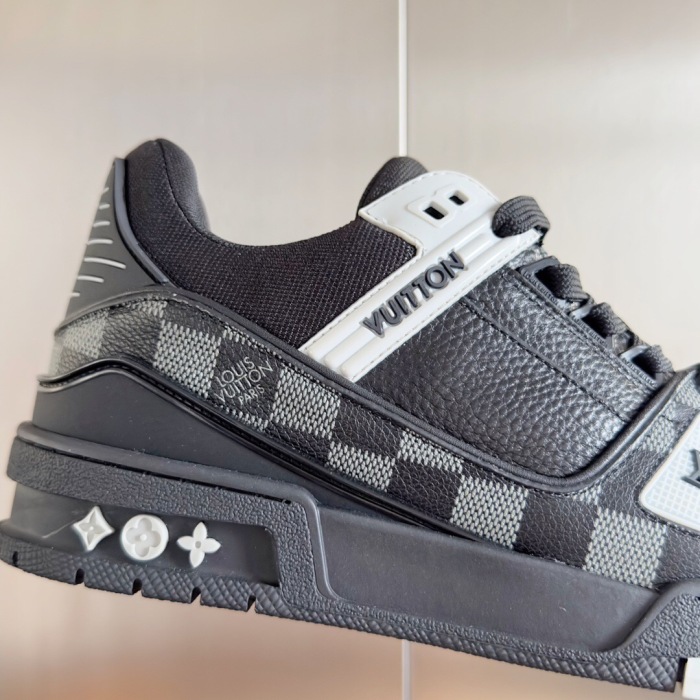 Louis Vuitton Trainer Sneaker Size 40-46