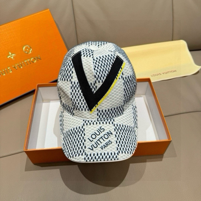 Louis Vuitton Baseball Cap 2-Color