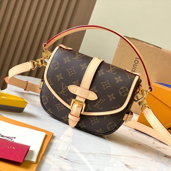 Louis Vuitton M46740 Saumur BB Women Shoulder Bags Size 20*15*7.5cm