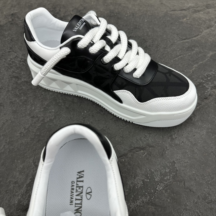 Valentino One Stud XLSneaker Size 36-46