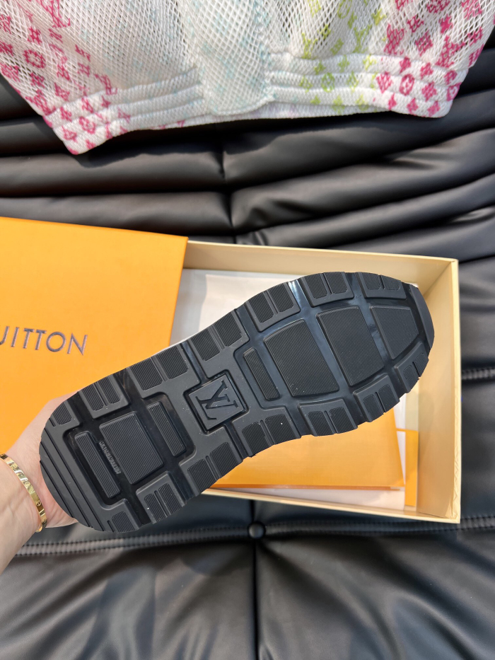 Louis Vuitton Run Away Sneaker Size 40-45