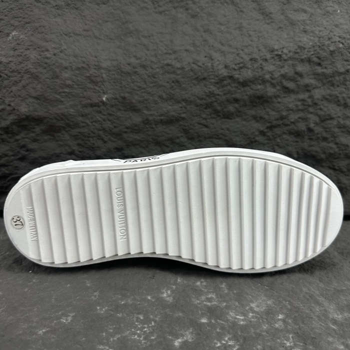 Louis Vuitton Time Out Sneaker Size 36-41