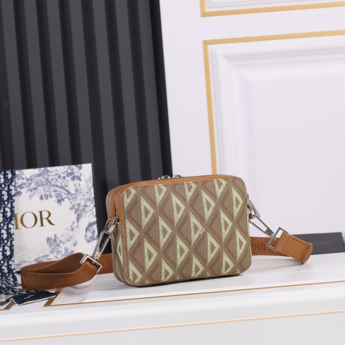 Dior 2022SS Oblique Men Shoulder Bags 17*12*6cm