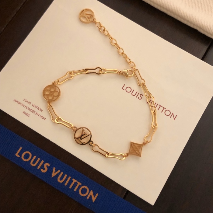 Louis Vuitton Necklace