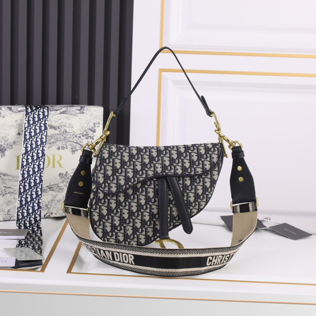 Dior Saddle Bags With Strap for Women Size 25.5*20*6.5cm