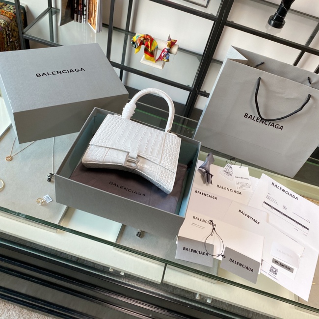 Balenciaga Women Shoulder Bags Handbags 2-Size