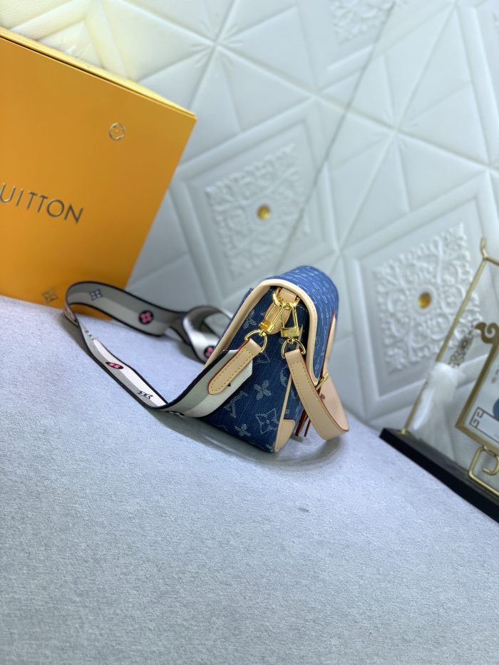 Louis Vuitton M45985 Diane Denim Cowboy Shoulder Bags Size 25*9*15cm