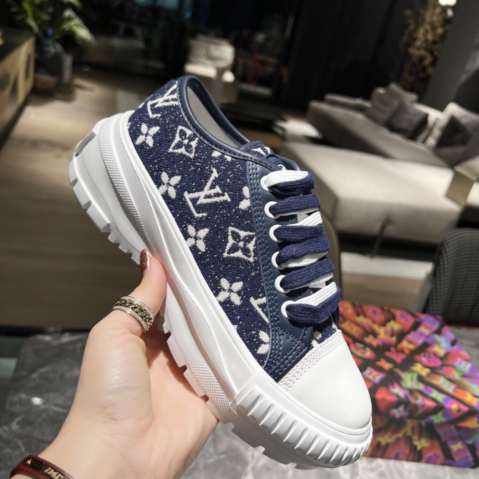 Louis Vuitton Squad Low Top Sneaker Size 35-40  2-Color