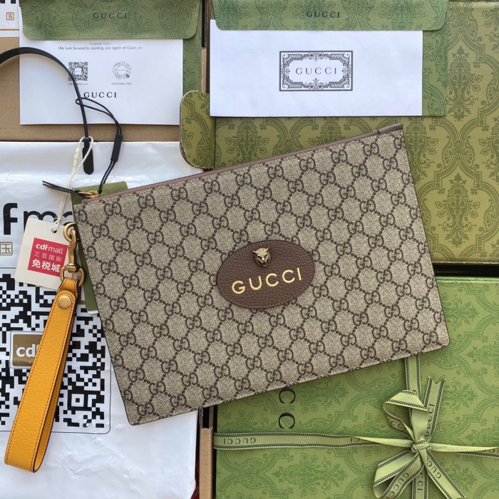 Gucci Neo Vintage GG Supreme pouch Size 30.5*21*1.5cm Style 473956