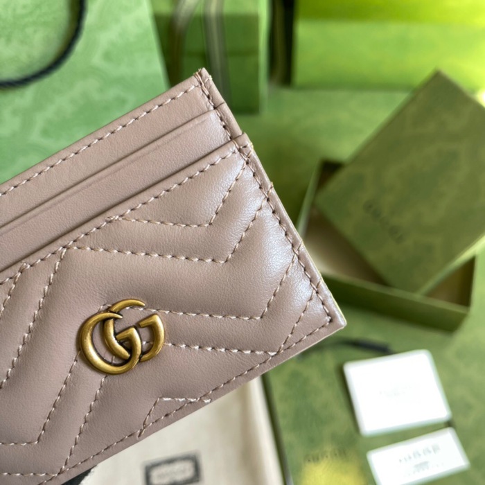 Gucci GG Marmont card case Size 10*7cm Style: 443127