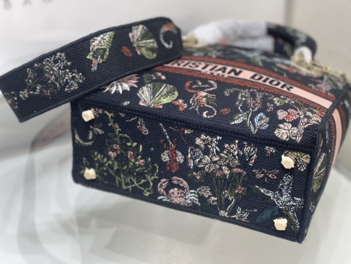 Dior Lady Women Shoulder Bags 24*20*11cm