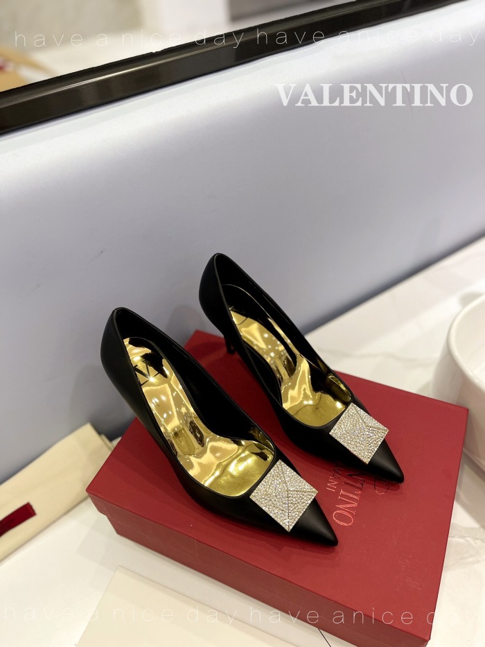 Valentino One Stud Patent Leather Pumps Size 35-41 3-Color