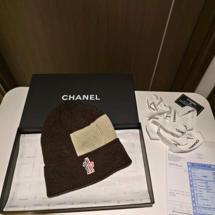 Moncler Knitted Hat