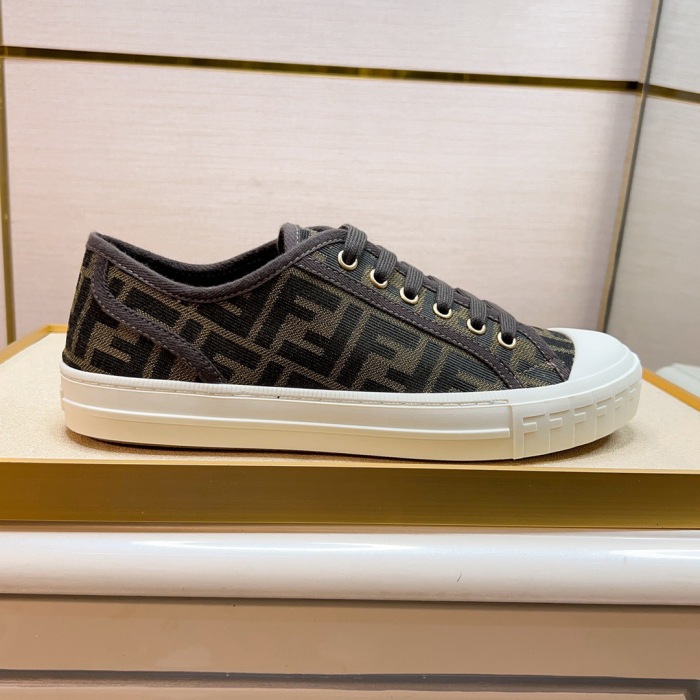 Fendi Domino Low Top Sneaker Size 35-46  4-Color