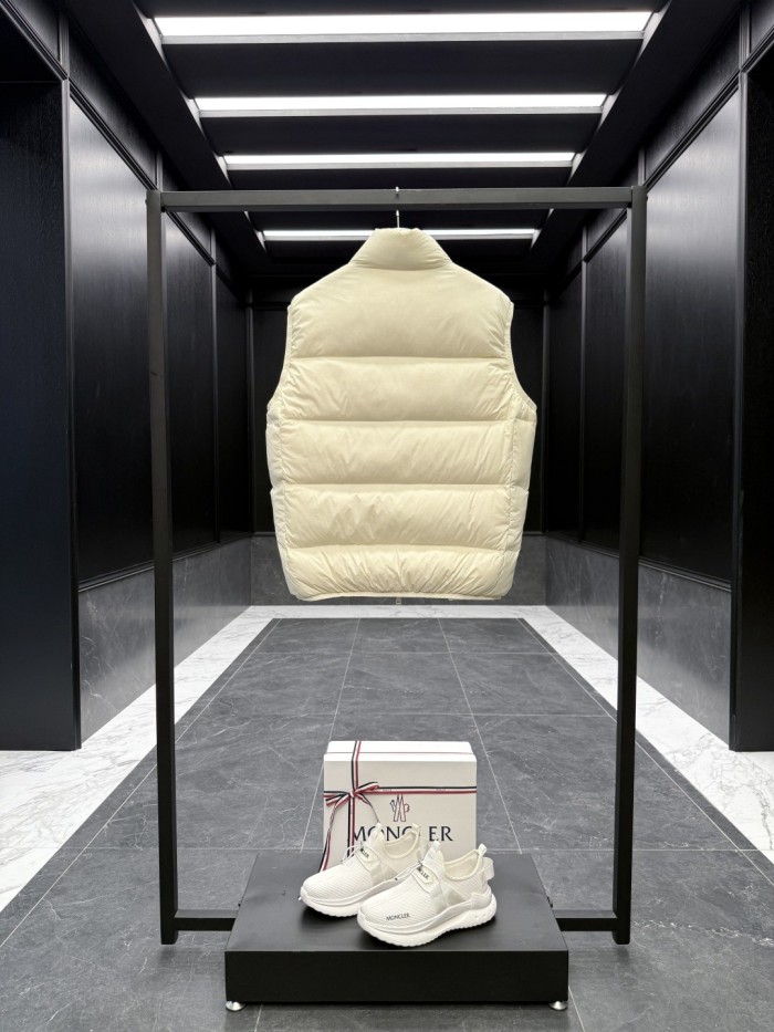 Moncler Unisex Vest Size S-3XL