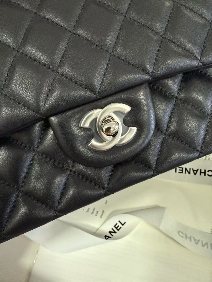 Chanel CF1112 Shoulder Bags Sheepskin 25cm