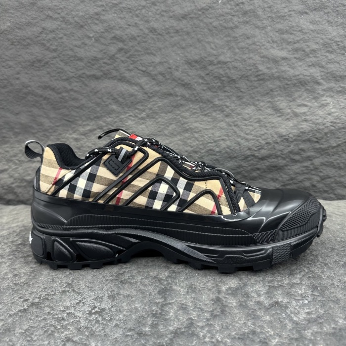 Burberry Arthur Sneaker Size 36-46