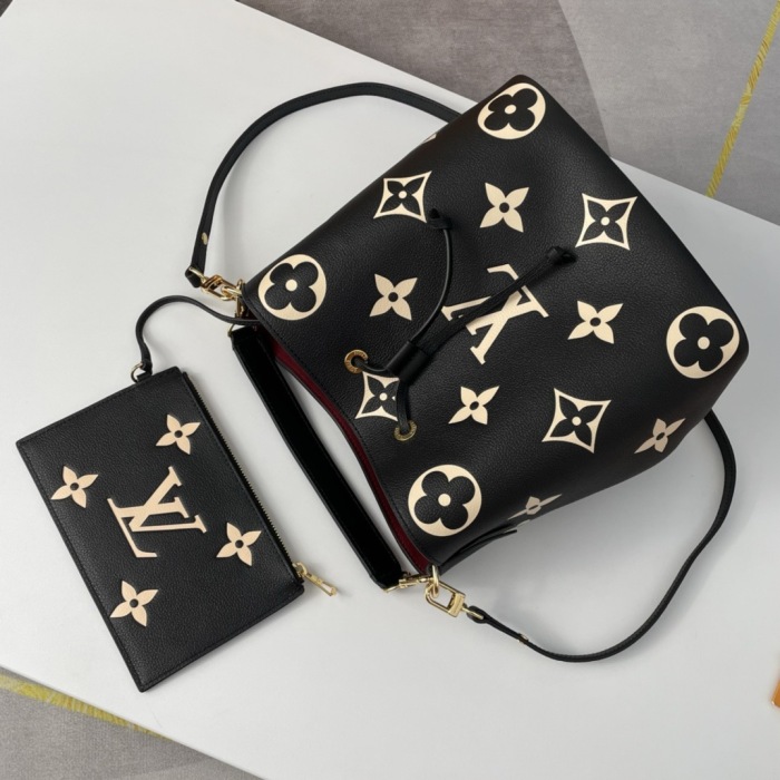 Louis Vuitton M45497 NoéNoé MM Shoulder Bag Size 26*26*17.5cm
