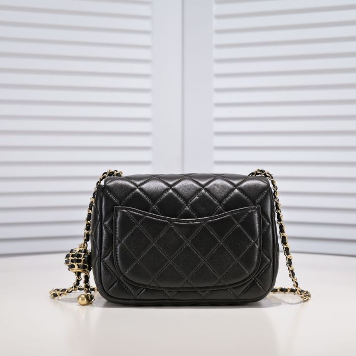 Chanel Chain Shoulder Bags Handbags Size 18*13*7cm 3-Color