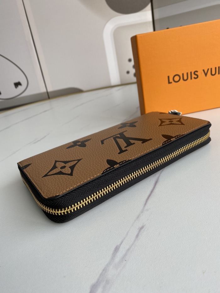 Louis Vuitton Wallet 19*10 cm