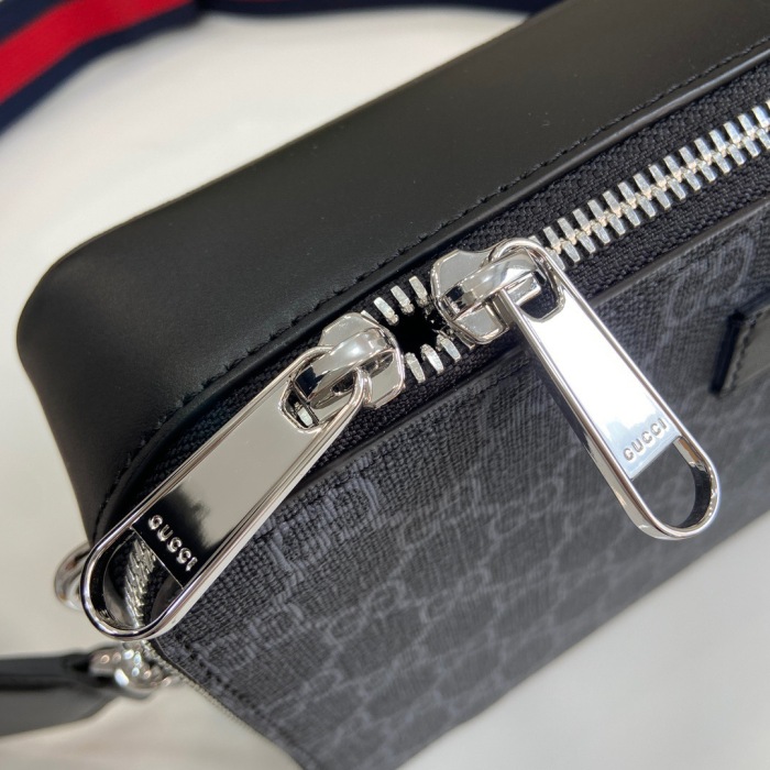 Gucci GG Supreme Shoulder Bags Size 14*22.5*7.5cm