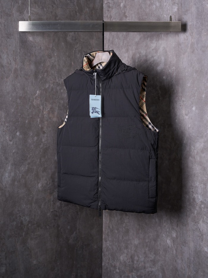 Burberry Unisex Winter Vest Size XS-XL