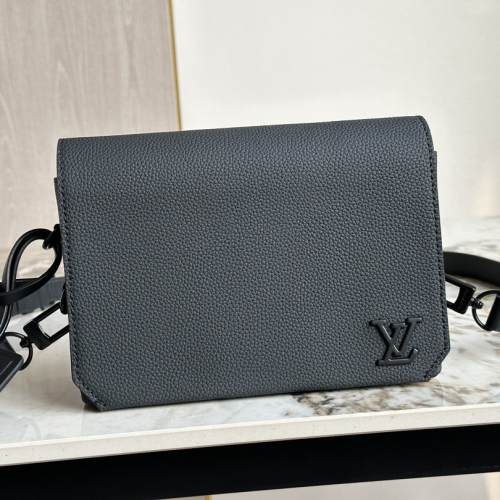 Louis Vuitton M82085 Fastline Wearable Wallet Men Bags Size 17.3*12*7cm