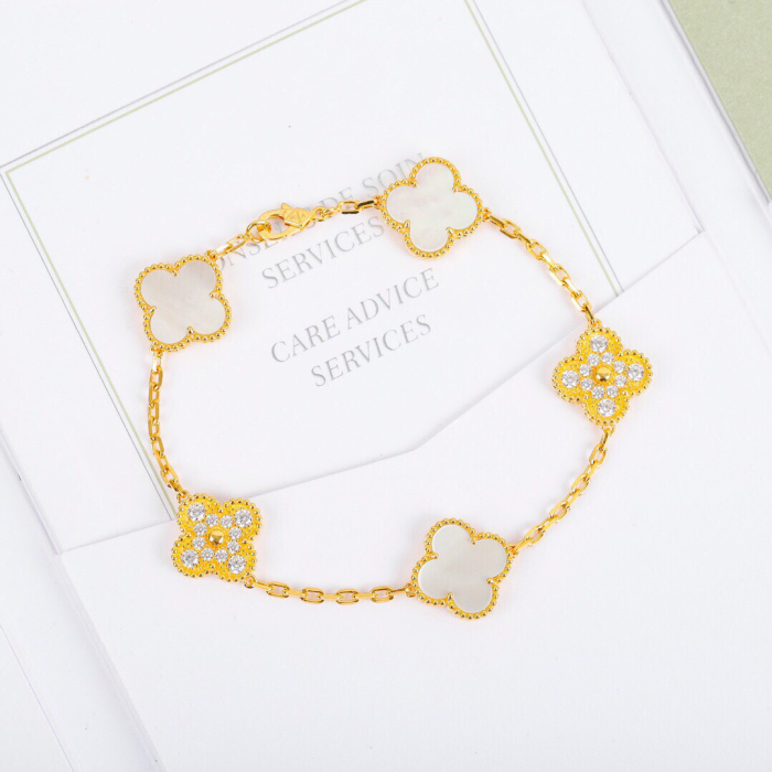 Van Cleef & Arpels Bracelet 4-Color