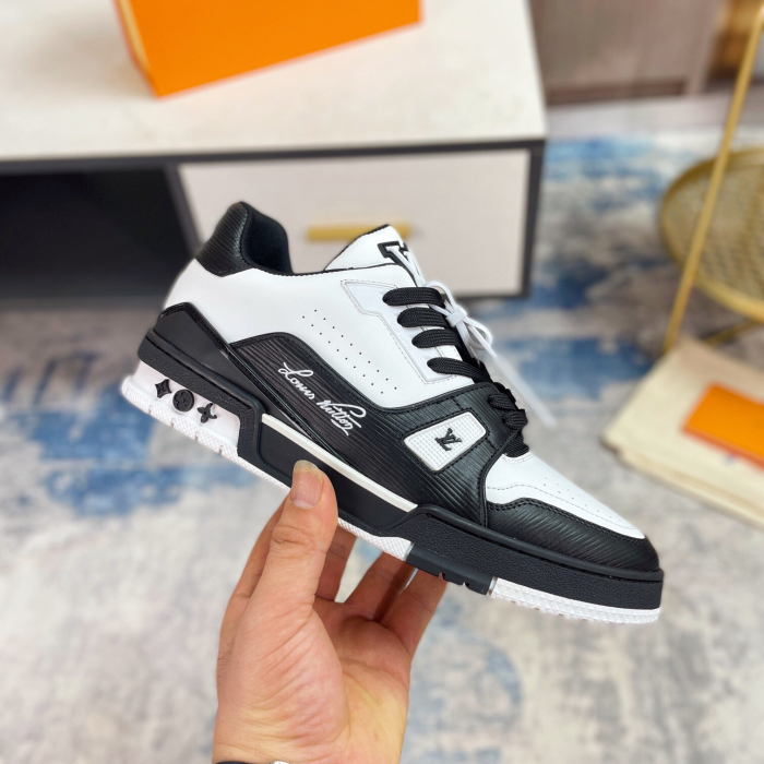 Louis Vuitton LV Trainer #54 Signature Sneaker Size 39-45   4-Color