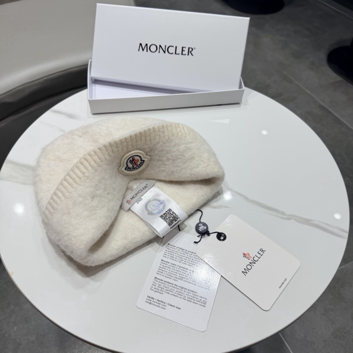 Moncler Knitted Hat